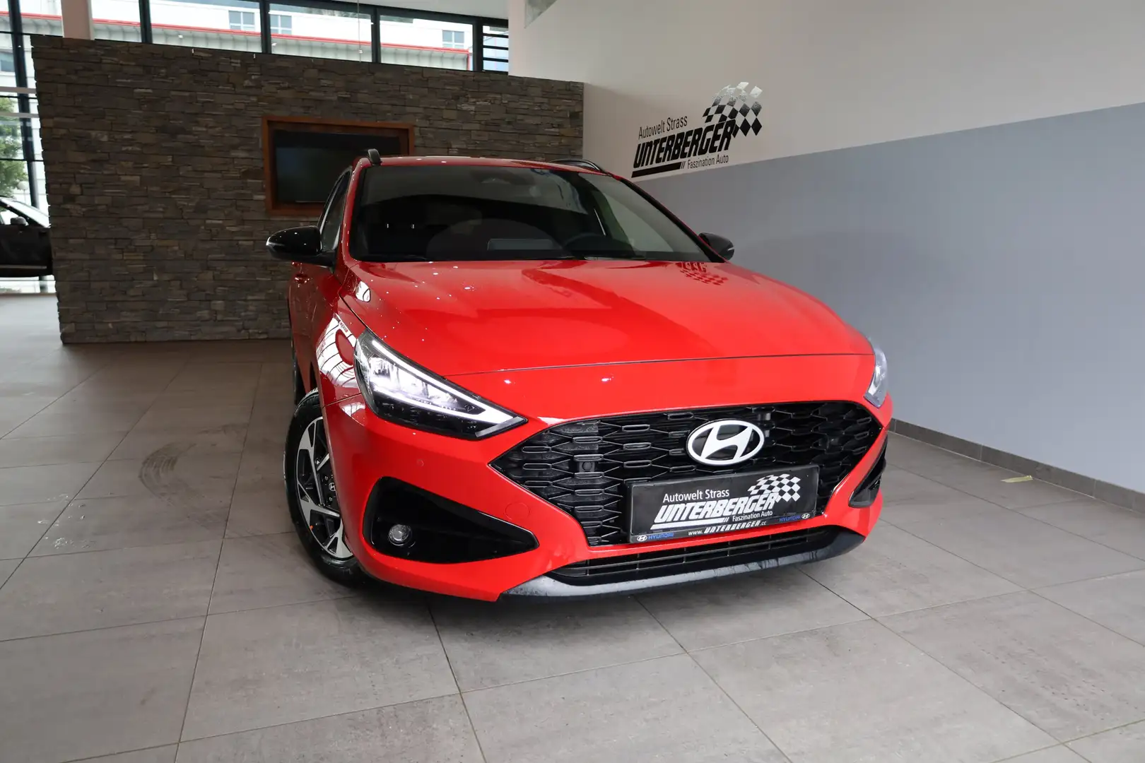 Hyundai i30 Kombi PD Business Line 1.0 TGDI Rot - 2