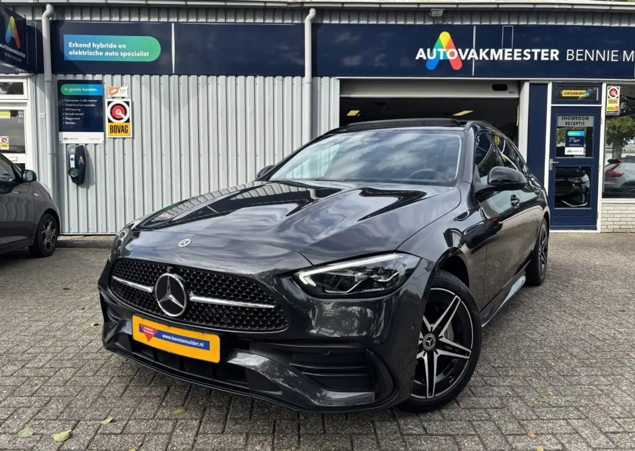 Mercedes-Benz C 300