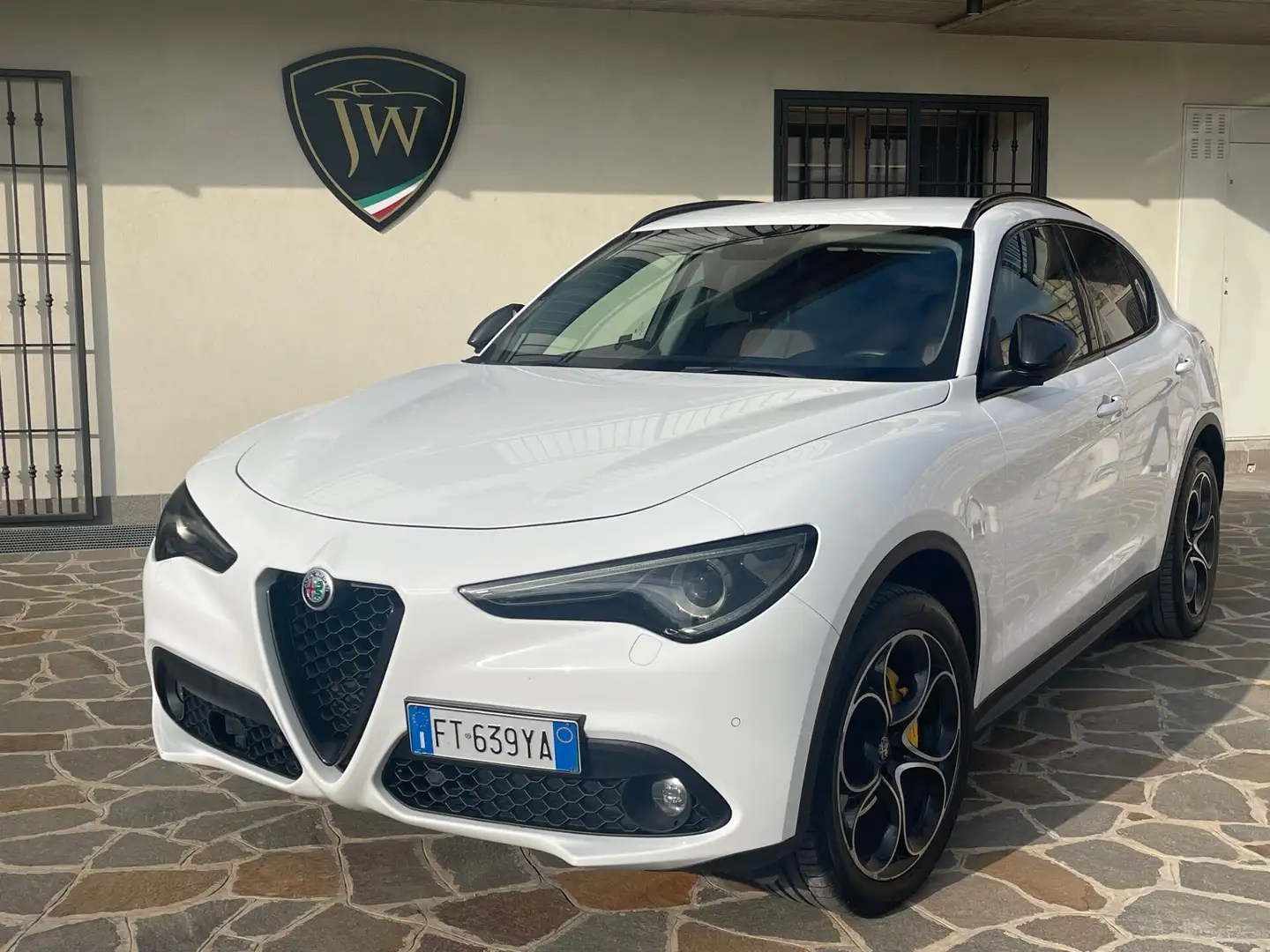 Alfa Romeo Stelvio 2.2 Turbodiesel 210 CV AT8 Q4 Executive Blanco - 1