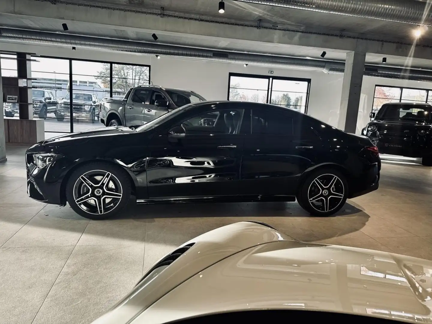Mercedes-Benz AMG LINE PACK BLACK Negru - 2