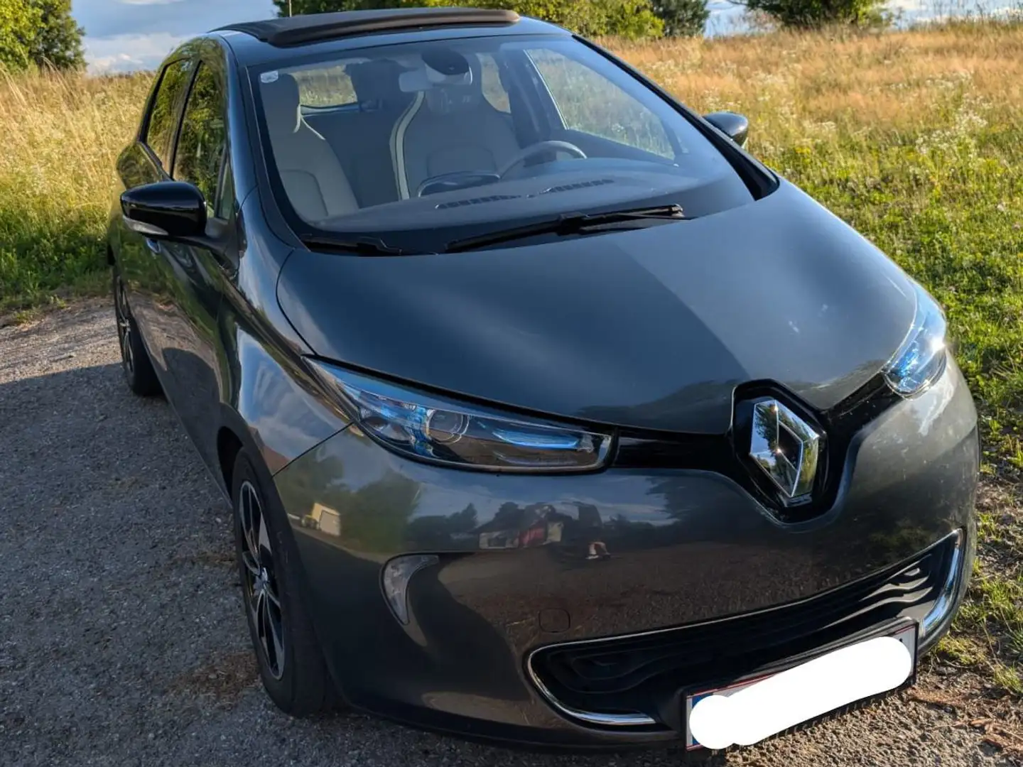 Renault ZOE R90 41 kWh Intens Grau - 2