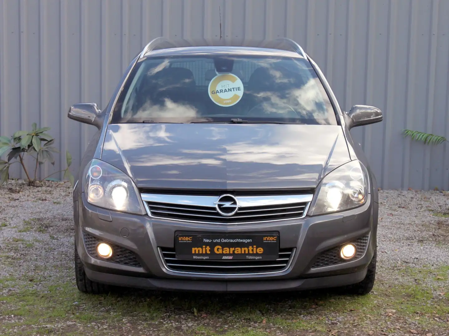 Opel Astra 1.8 Innovation "110 Jahre" "Navi "Leder "Xenon Grau - 2