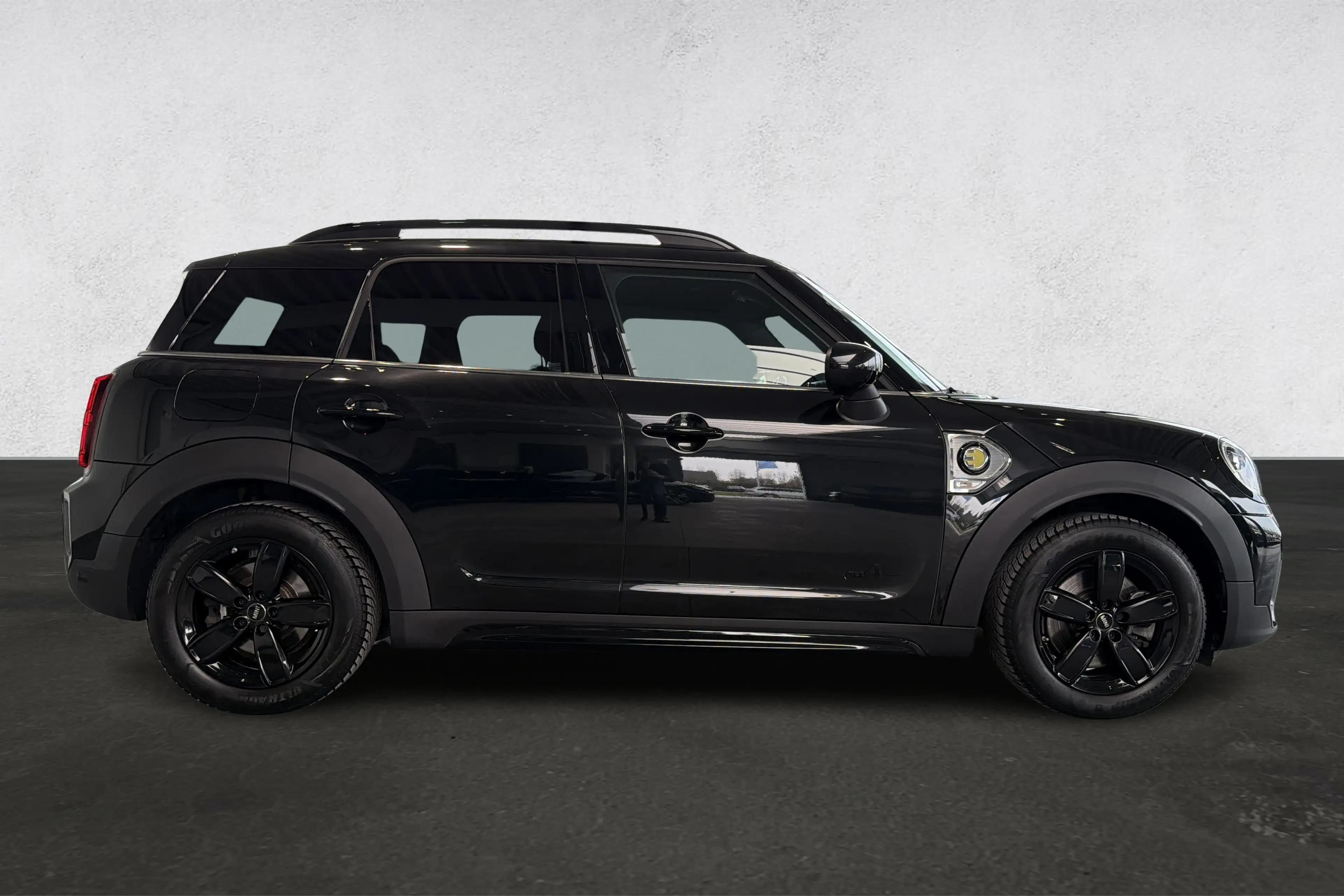 MINI Cooper SE Countryman Cooper SE Countryman — photo 3