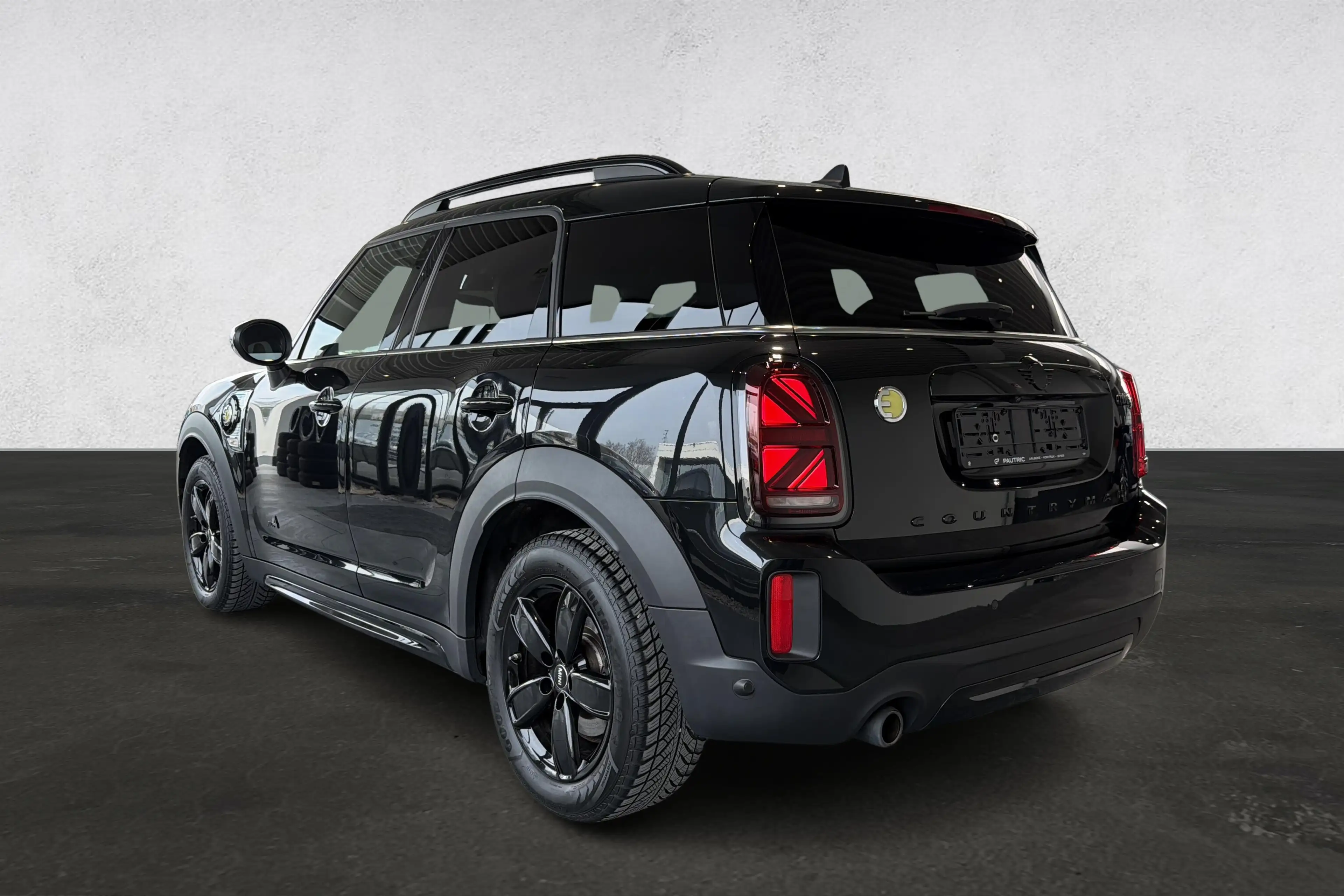 MINI Cooper SE Countryman Cooper SE Countryman — photo 5