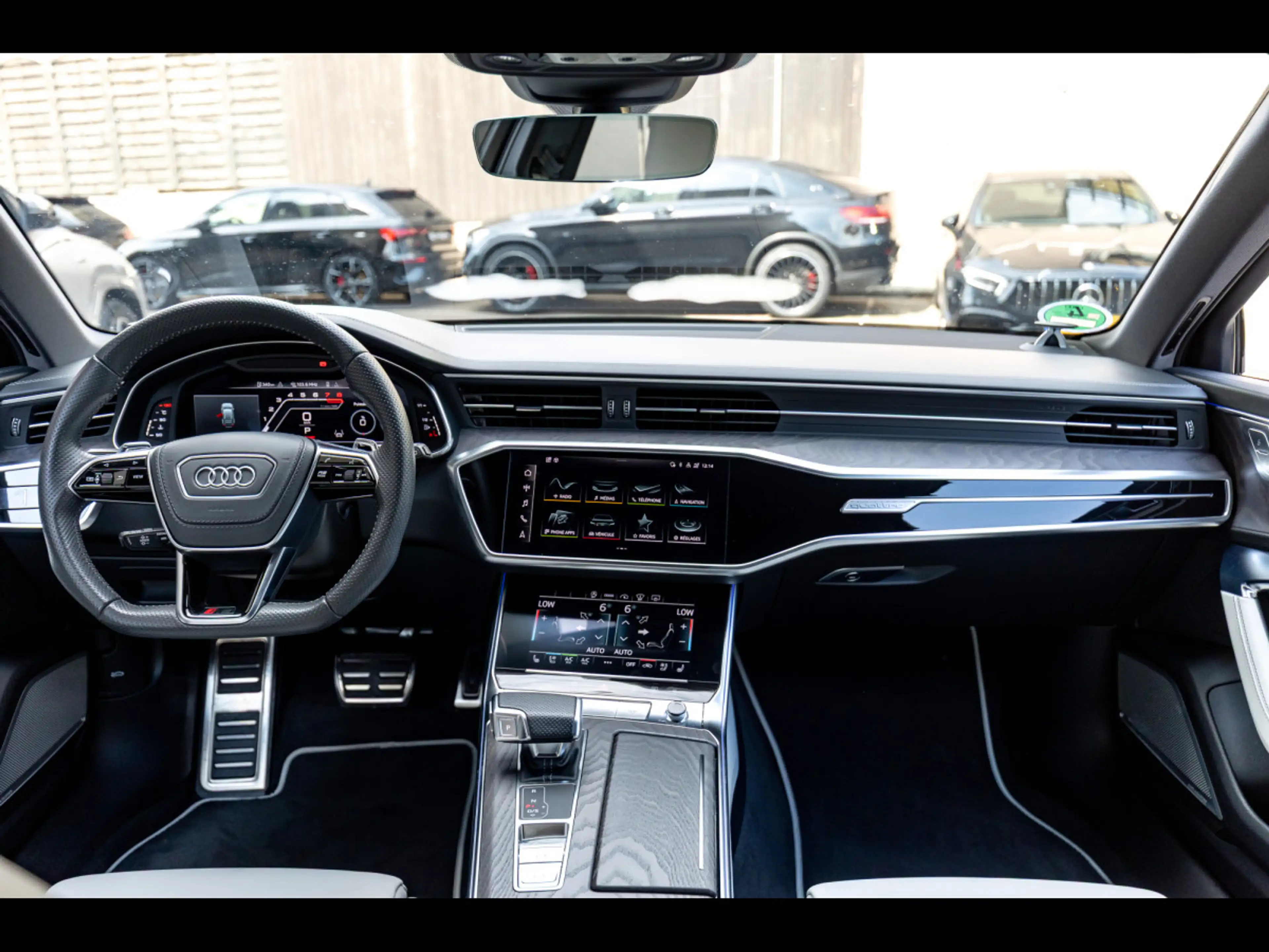 Audi RS6 AVANT°RS DYNAMIQUE+°305km/h°KERAMIK°AHK°B&O 3d — photo 13