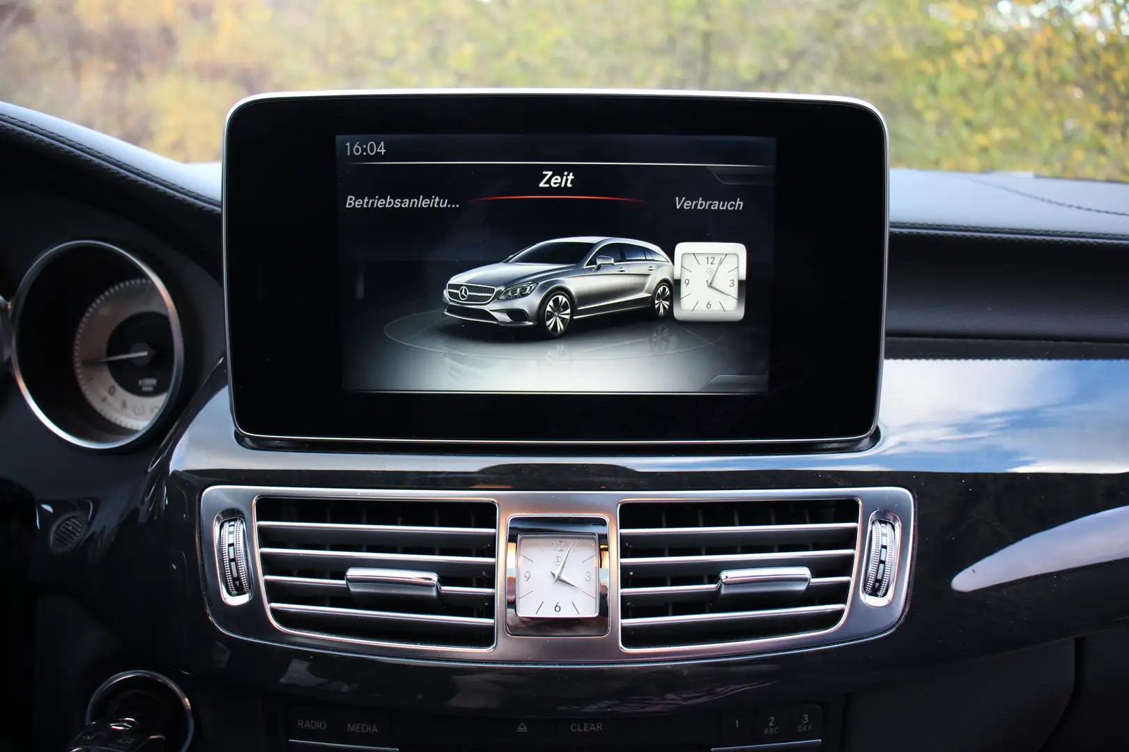 Mercedes-Benz CLS 220 CLS 220d Shooting Brake - AMG Sportpaket Grau - 2