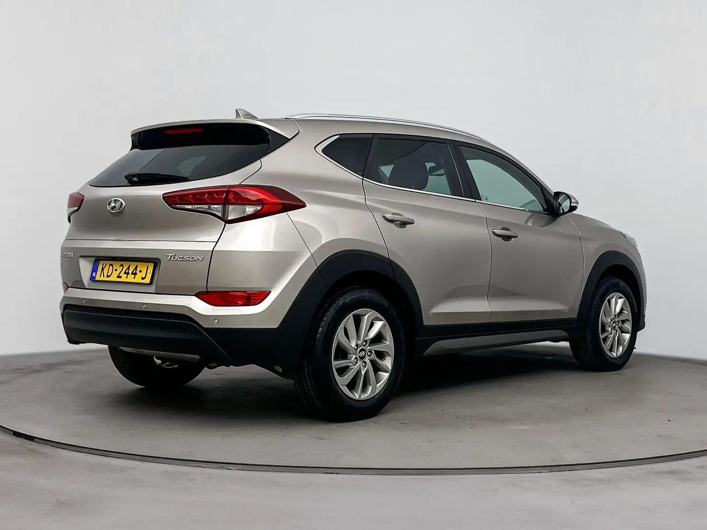 Hyundai TUCSON 1.6 GDi Comfort Navigatie | Stoel verwarming voor Beige - 2