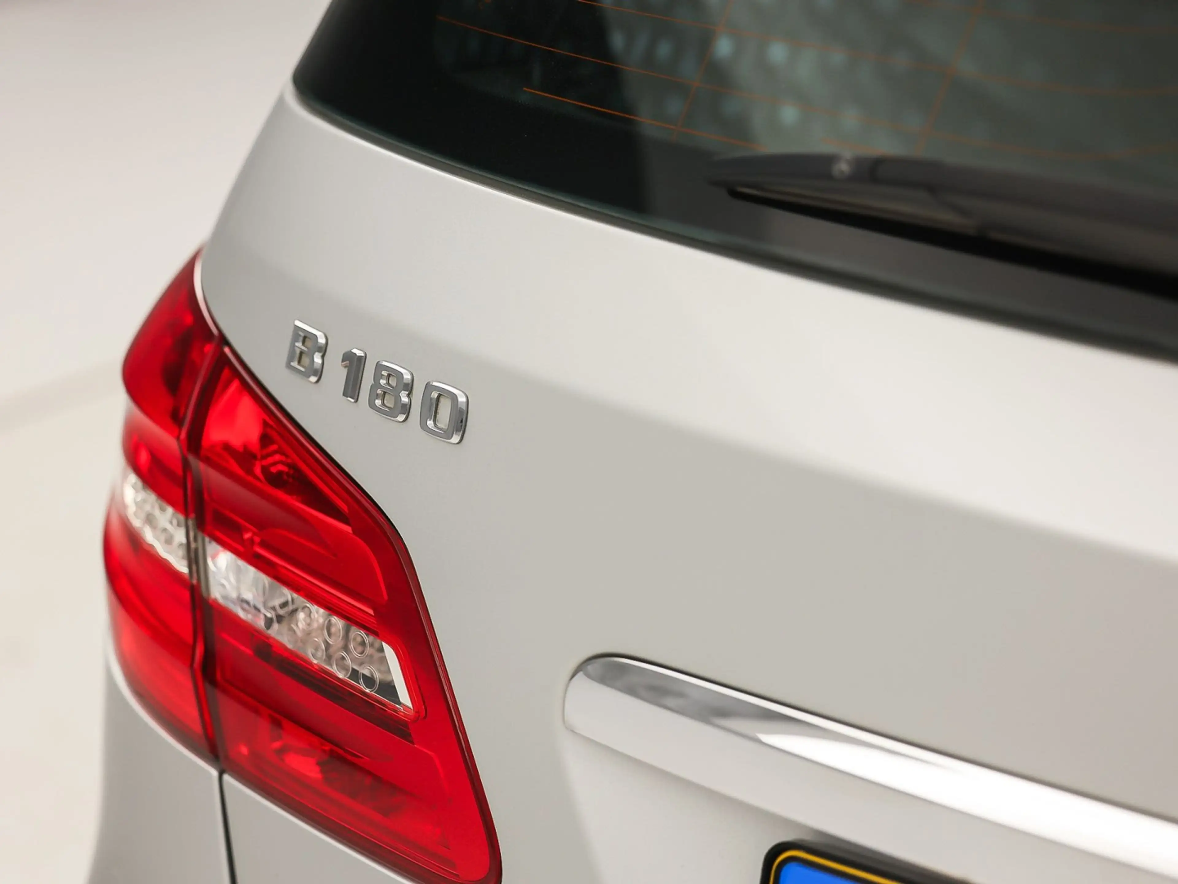 Mercedes-Benz B 180 Sport Automaat (PANORAMADAK, GROOT NAVI, CLIMATE, — photo 30