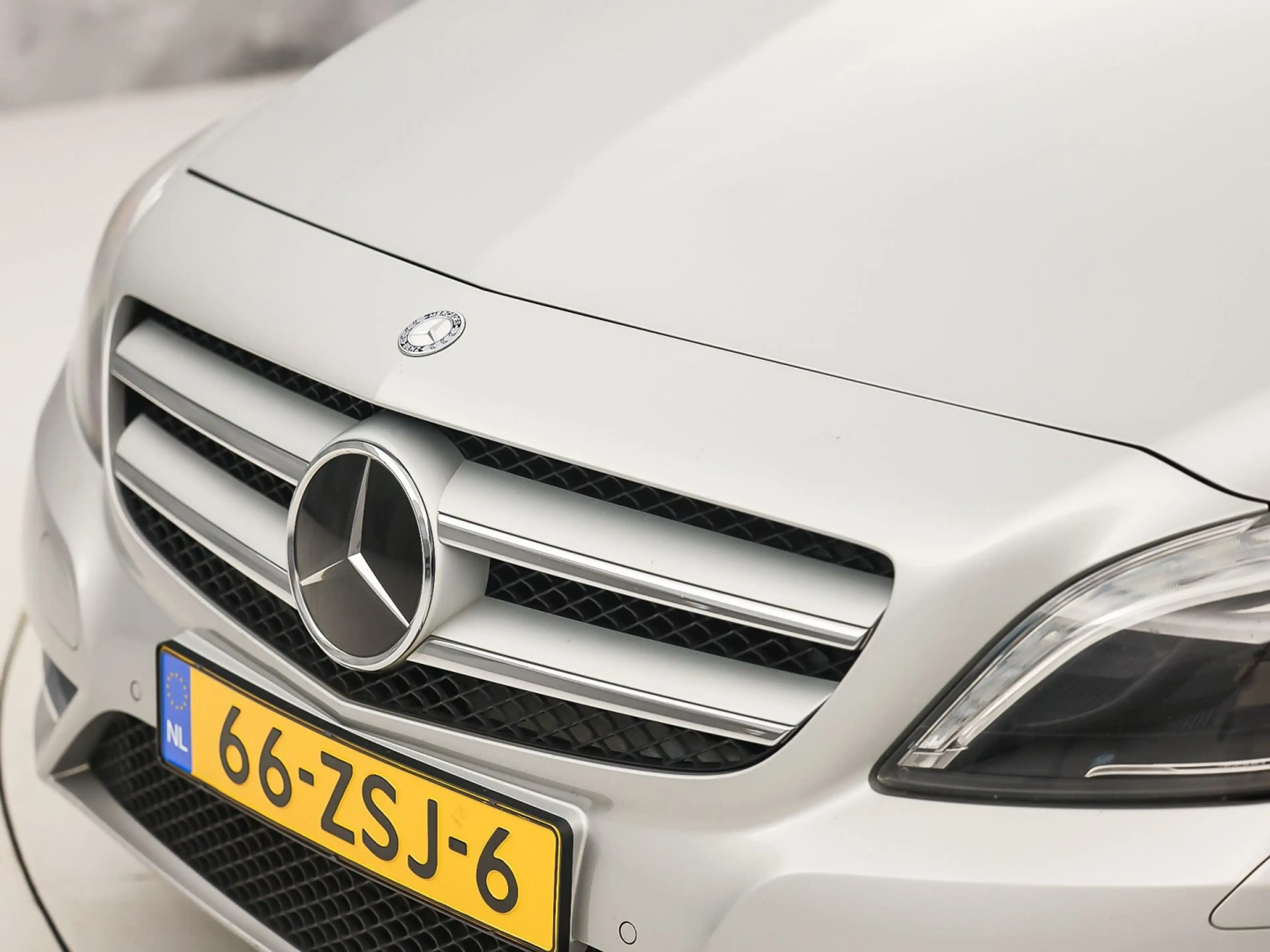 Mercedes-Benz B 180 Sport Automaat (PANORAMADAK, GROOT NAVI, CLIMATE, — photo 31