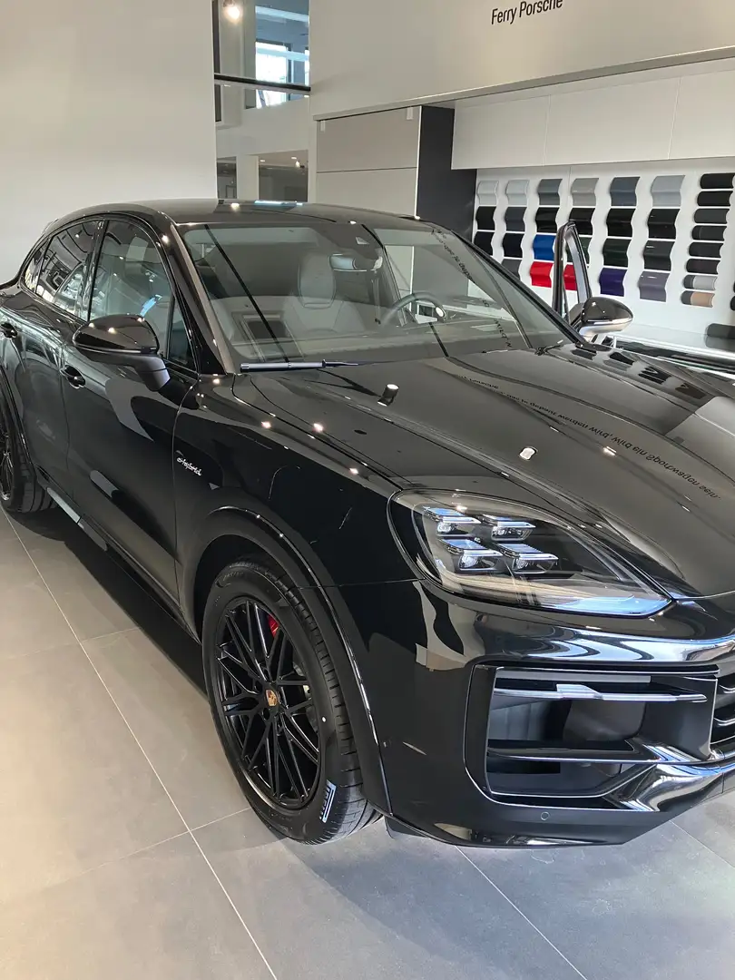 Porsche Cayenne Cayenne Coupe III S E-Hybrid PHEV 21,8 kWh Aut. Schwarz - 1