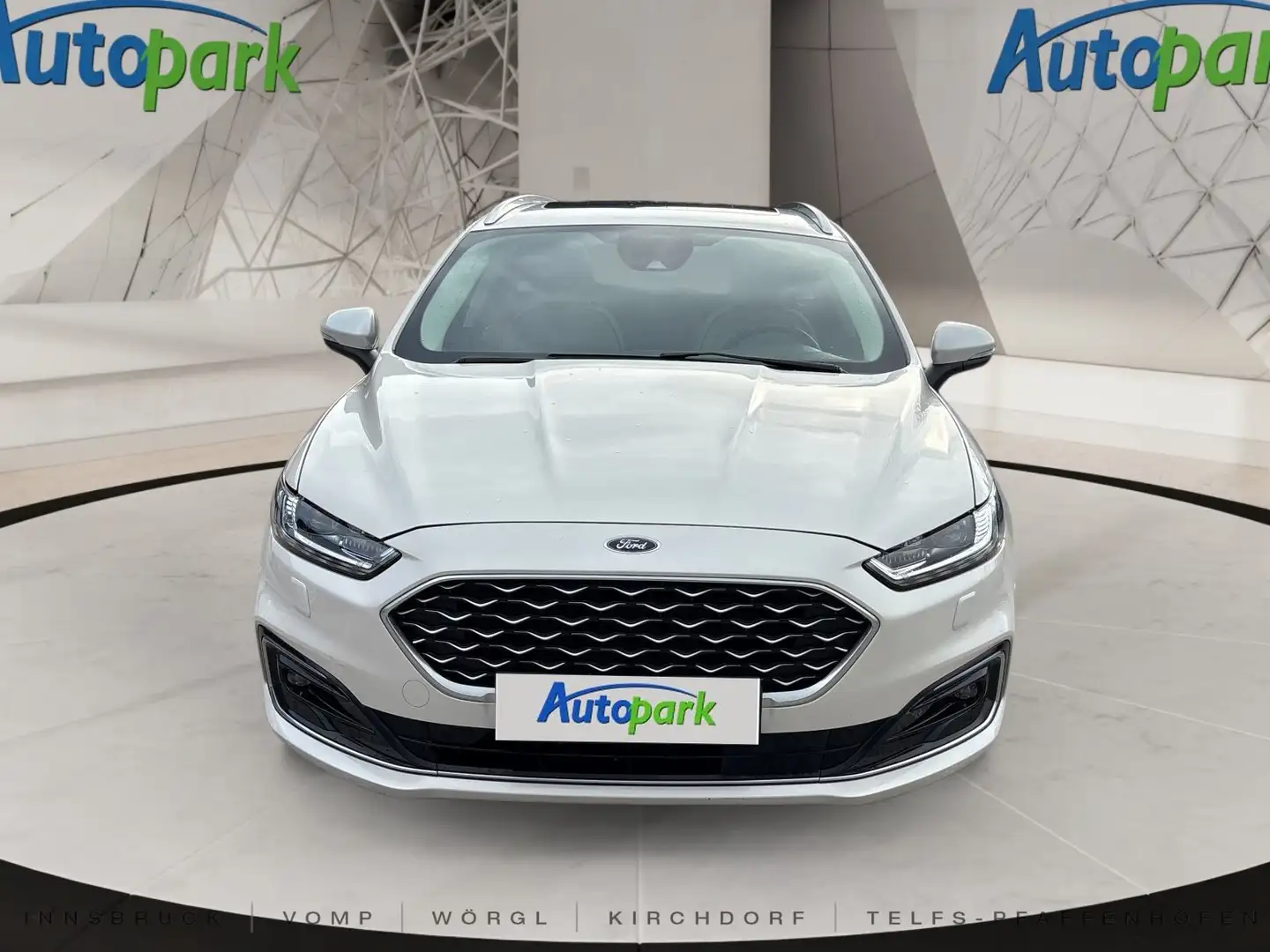 Ford Mondeo Vignale AWD Weiß - 2