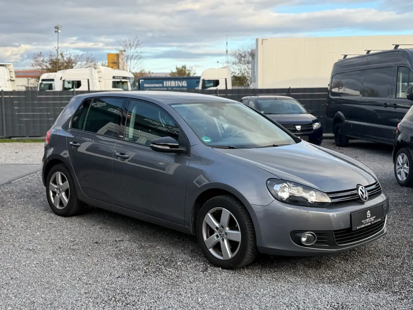 Volkswagen Golf VI Style Grau - 2
