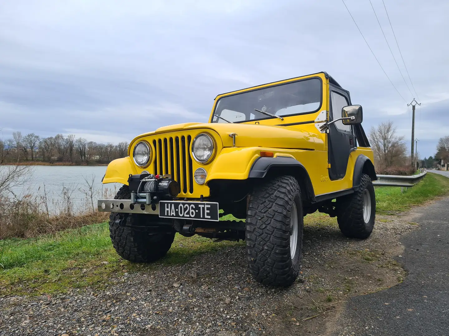 Jeep CJ-5 Žlutá - 1
