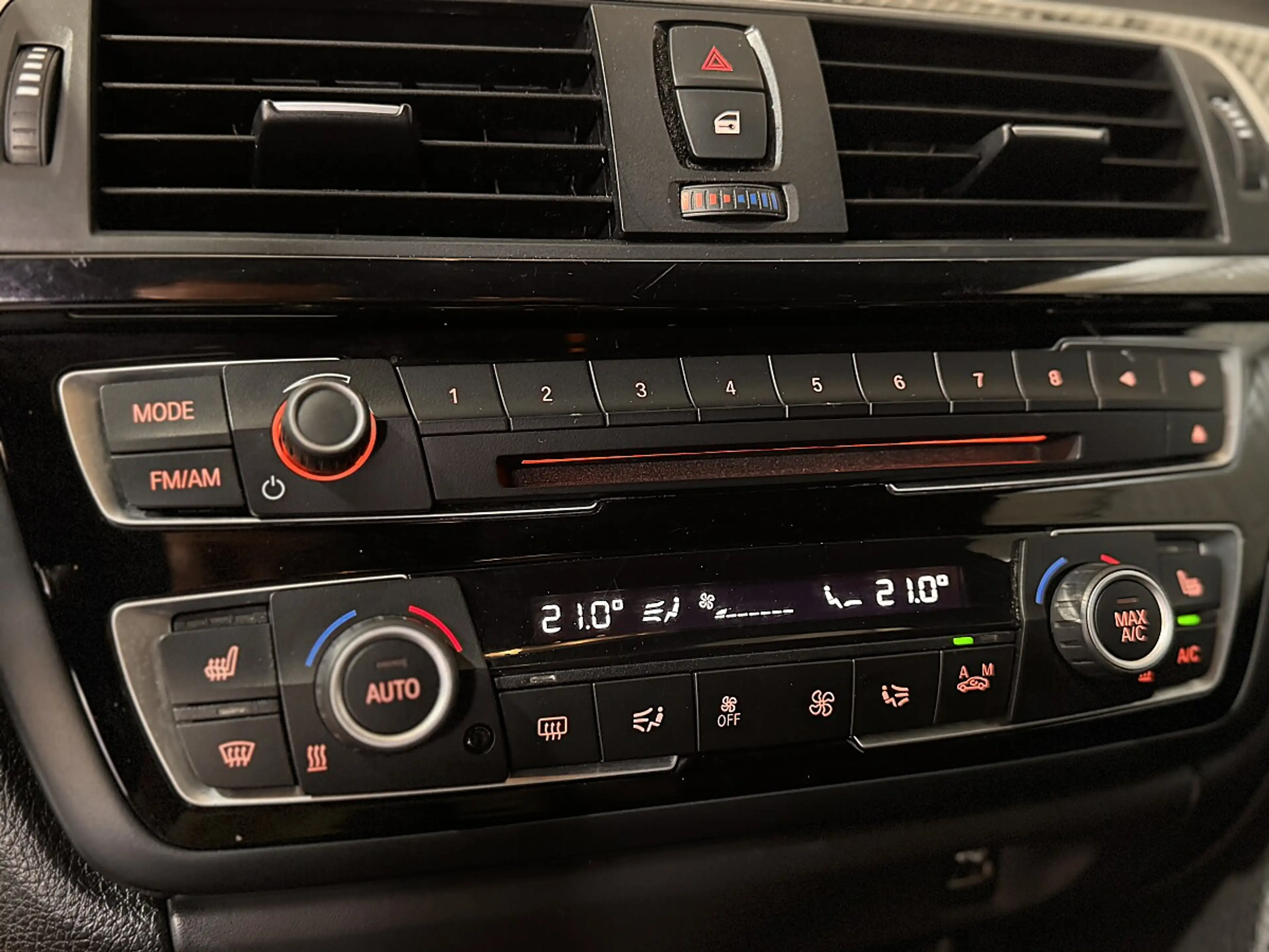 BMW M4 M-DKG Coupe Aut. — photo 13