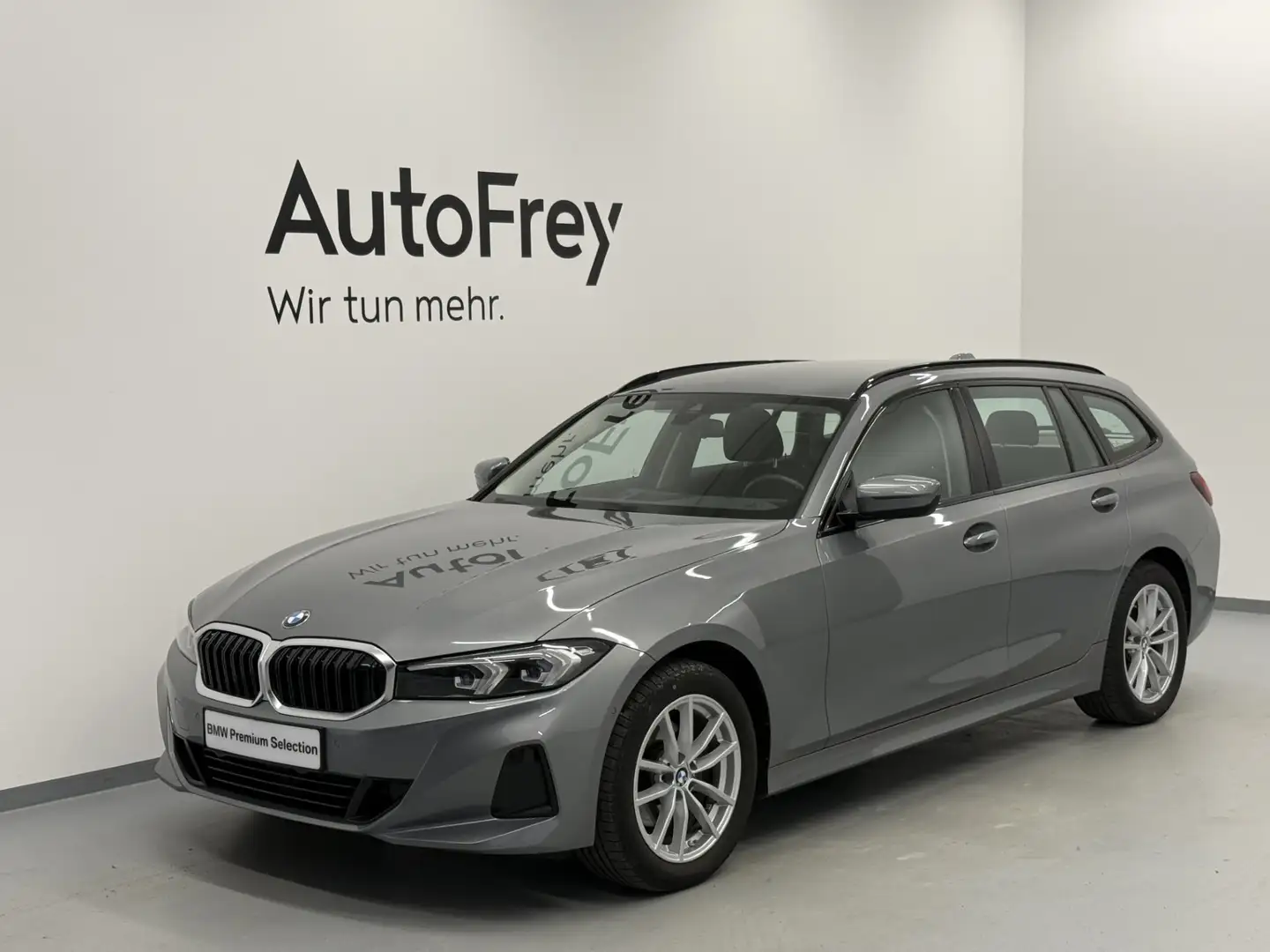BMW 320 d xDrive Grau - 1
