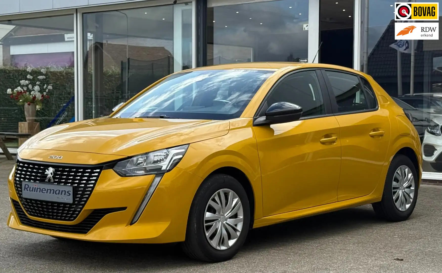 Peugeot 208 1.2 PureTech Active / CARPLAY / AIRCO / NL AUTO Geel - 1