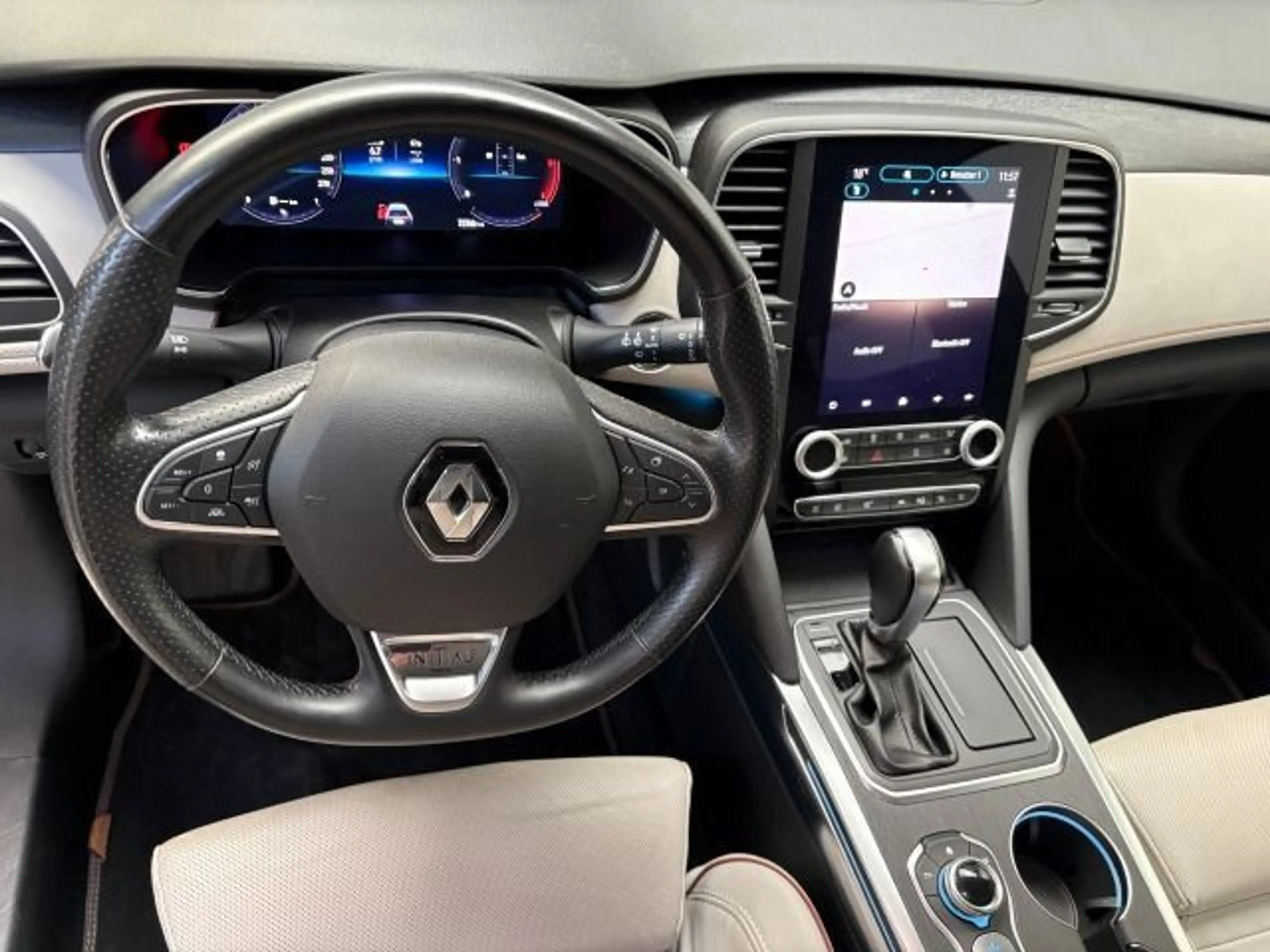 Renault Talisman Grandtour 2.0 BLUE dCi 200 Initale Pari — photo 12