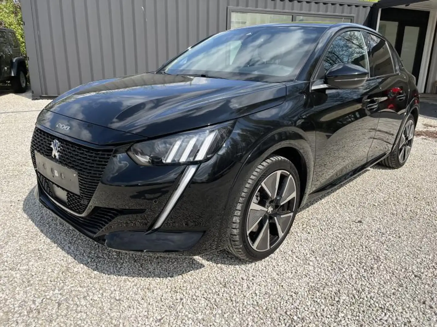 Peugeot e-208 GT Noir - 1