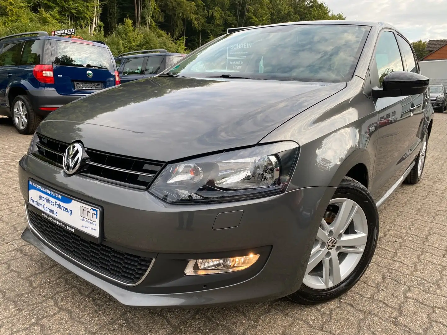 Volkswagen Polo V Match SHZ PDC TEMPOMAT Gris - 1
