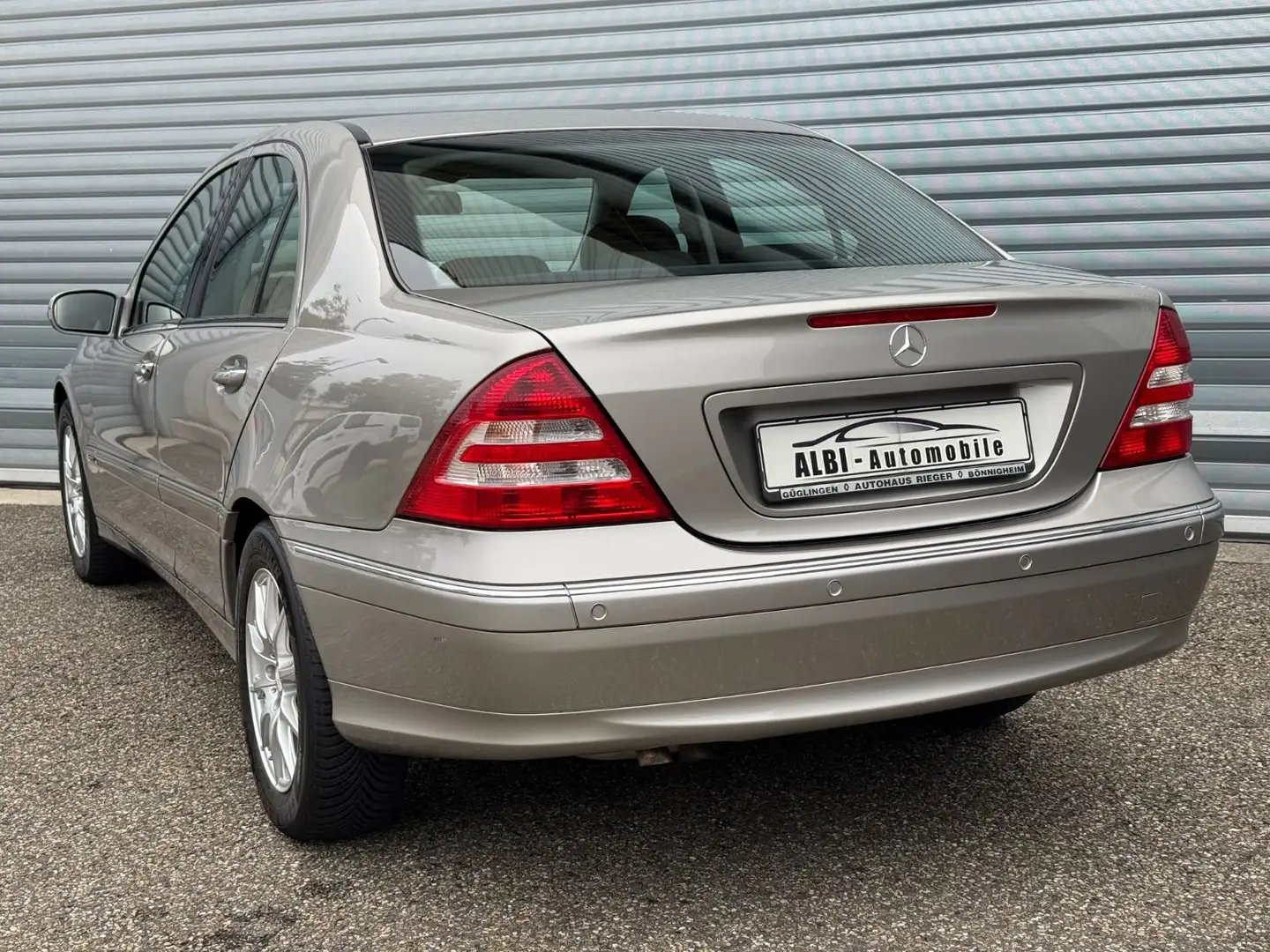 Mercedes-Benz C 280 4Matic Lim. GRA Xenon LM** Grau - 2