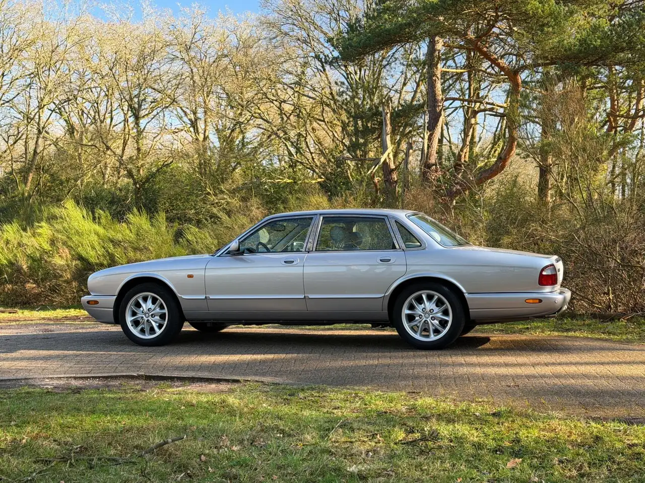 Jaguar XJ 3.2 V8 Executive | Youngtimer| Incl. BTW, foto 3