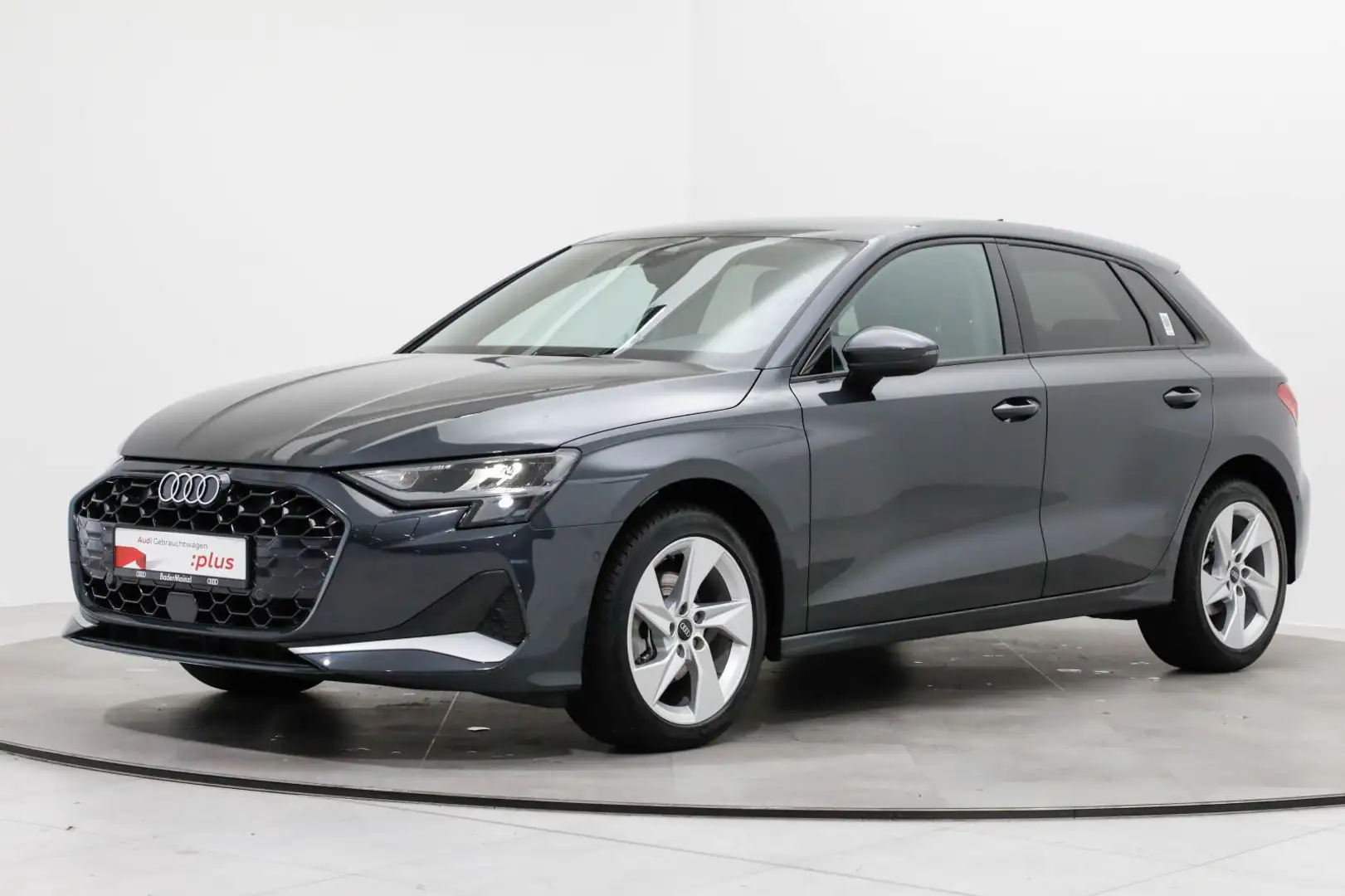 Audi A3 30 TFSI S tronic LED Navi SHZ 2xPDC Grau - 2