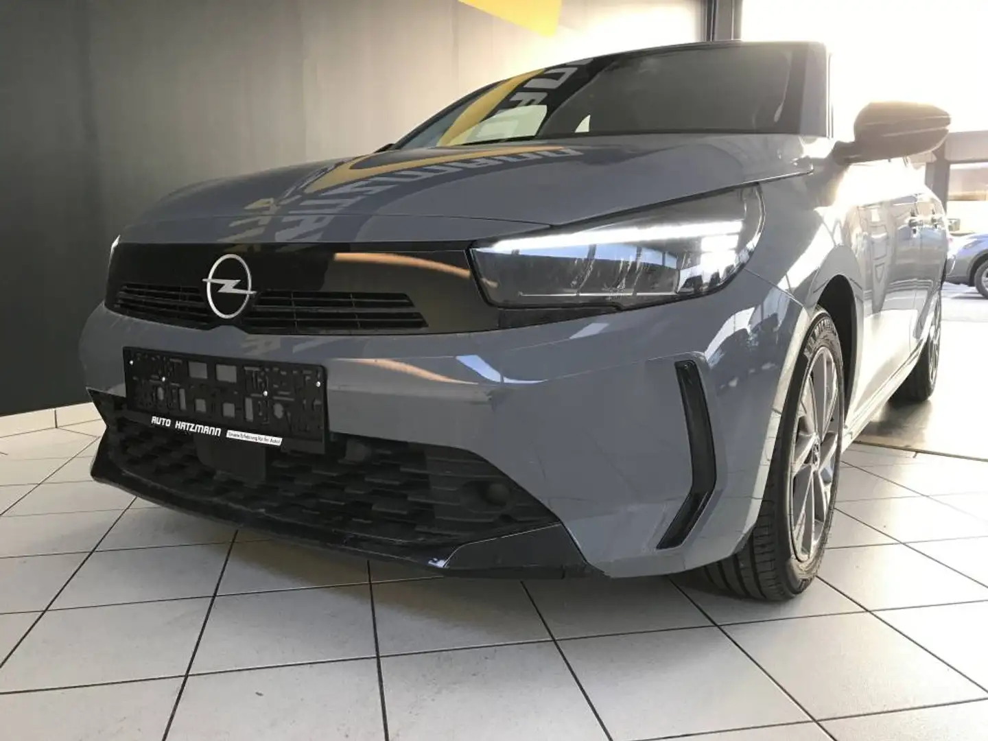 Opel Corsa CORSA F Edition 1,2 101PS 6 Gang Grau - 2