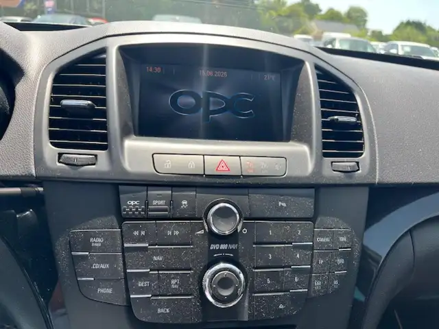 Opel Insignia view 9