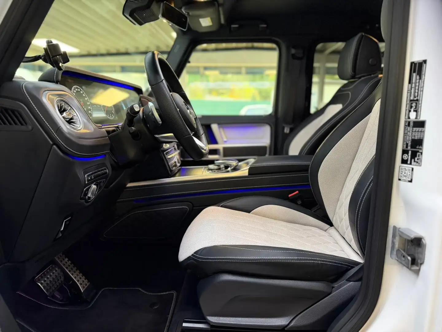 Mercedes-Benz G 500 Final Edition LEDER/BURMESTER/STANDHZG Weiß - 2