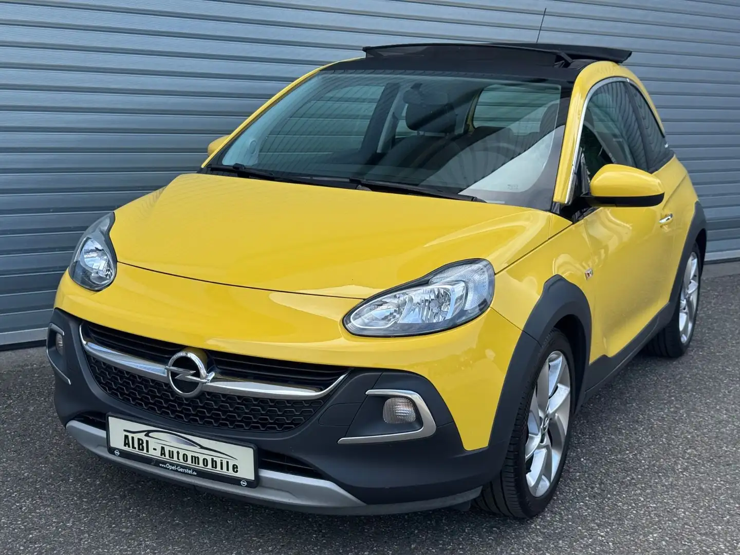 Opel Adam Rocks Gelb - 1