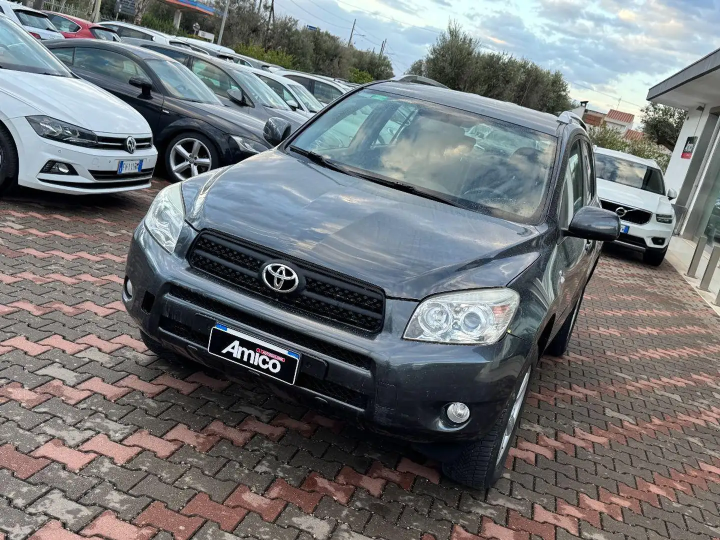 Toyota RAV 4 RAV4 2.2 D-4D 136CV Sol Grigio - 2