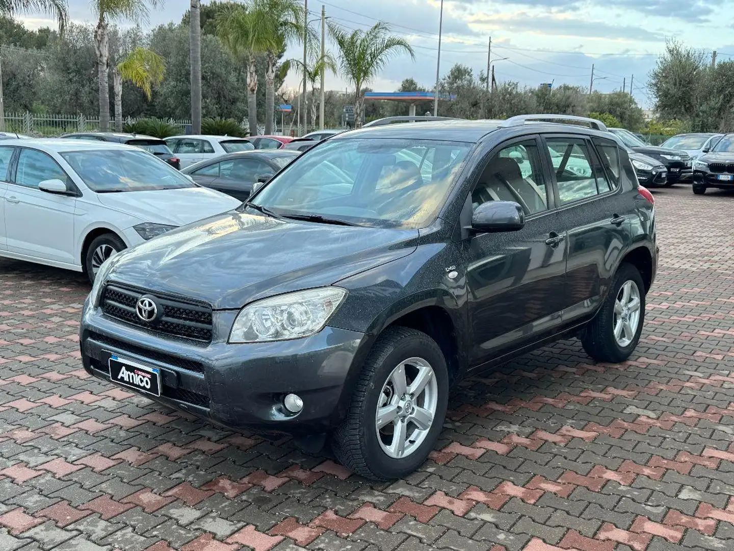 Toyota RAV 4 RAV4 2.2 D-4D 136CV Sol Grigio - 1