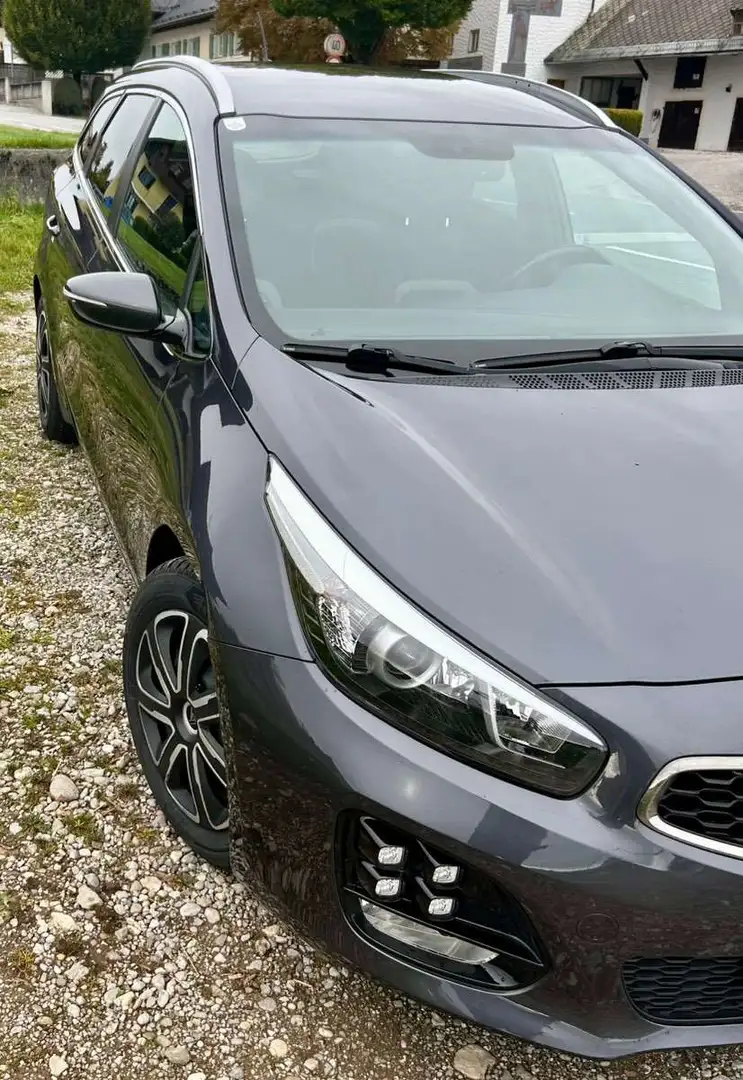 Kia Ceed SW / cee'd SW cee'd SW 1,0 TGDI ISG GT-Line GT-Line Grau - 1