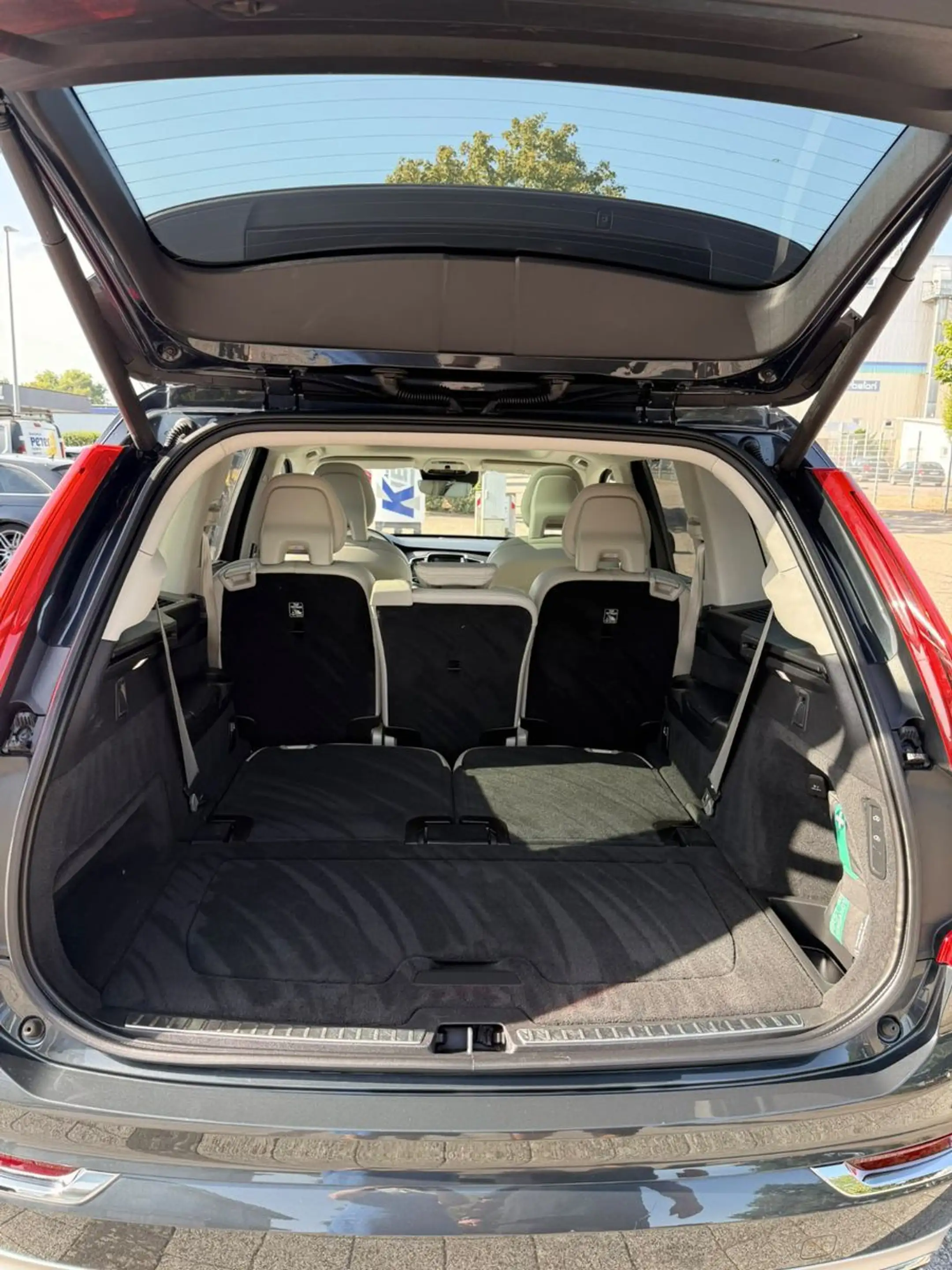 Volvo XC90 2.0 D Inscription AWD*Navi*LED*Head-Up* — photo 14