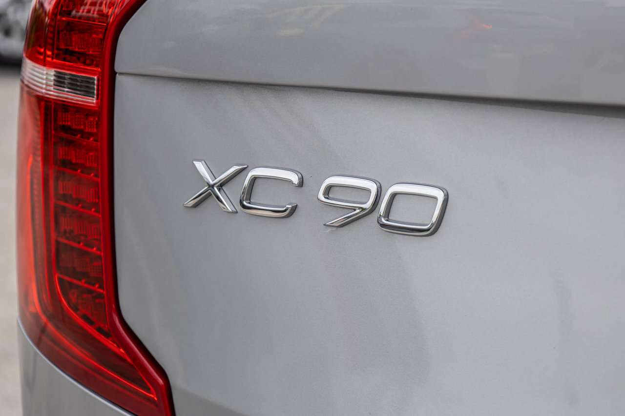 2024 Volvo XC90 B6 AWD Plus Bright Theme 7-Seater 21 Inch wheels / thumb 8