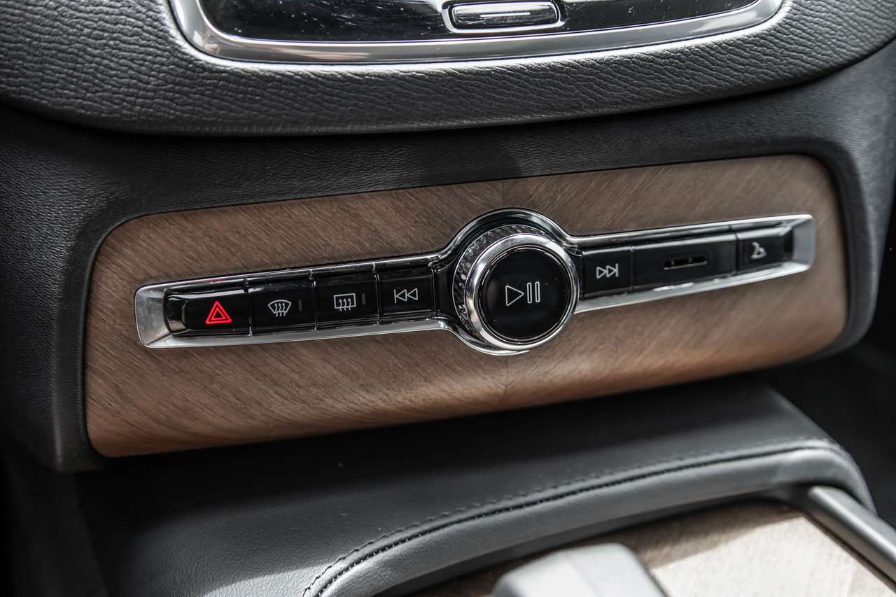 2024 Volvo XC90 B6 AWD Plus Bright Theme 7-Seater 21 Inch wheels / thumb 23