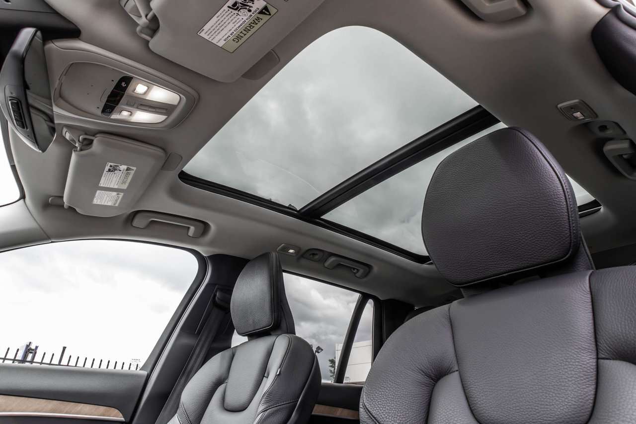 2024 Volvo XC90 B6 AWD Plus Bright Theme 7-Seater 21 Inch wheels / thumb 29