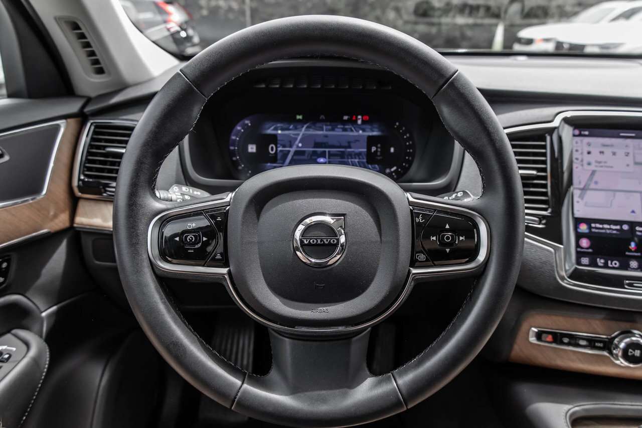 2024 Volvo XC90 B6 AWD Plus Bright Theme 7-Seater 21 Inch wheels / thumb 17