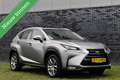 Lexus NX 300h AWD Luxury Hybrid LEDER/CAMERA/LED/ACC/ETC.! Gris - thumbnail 45