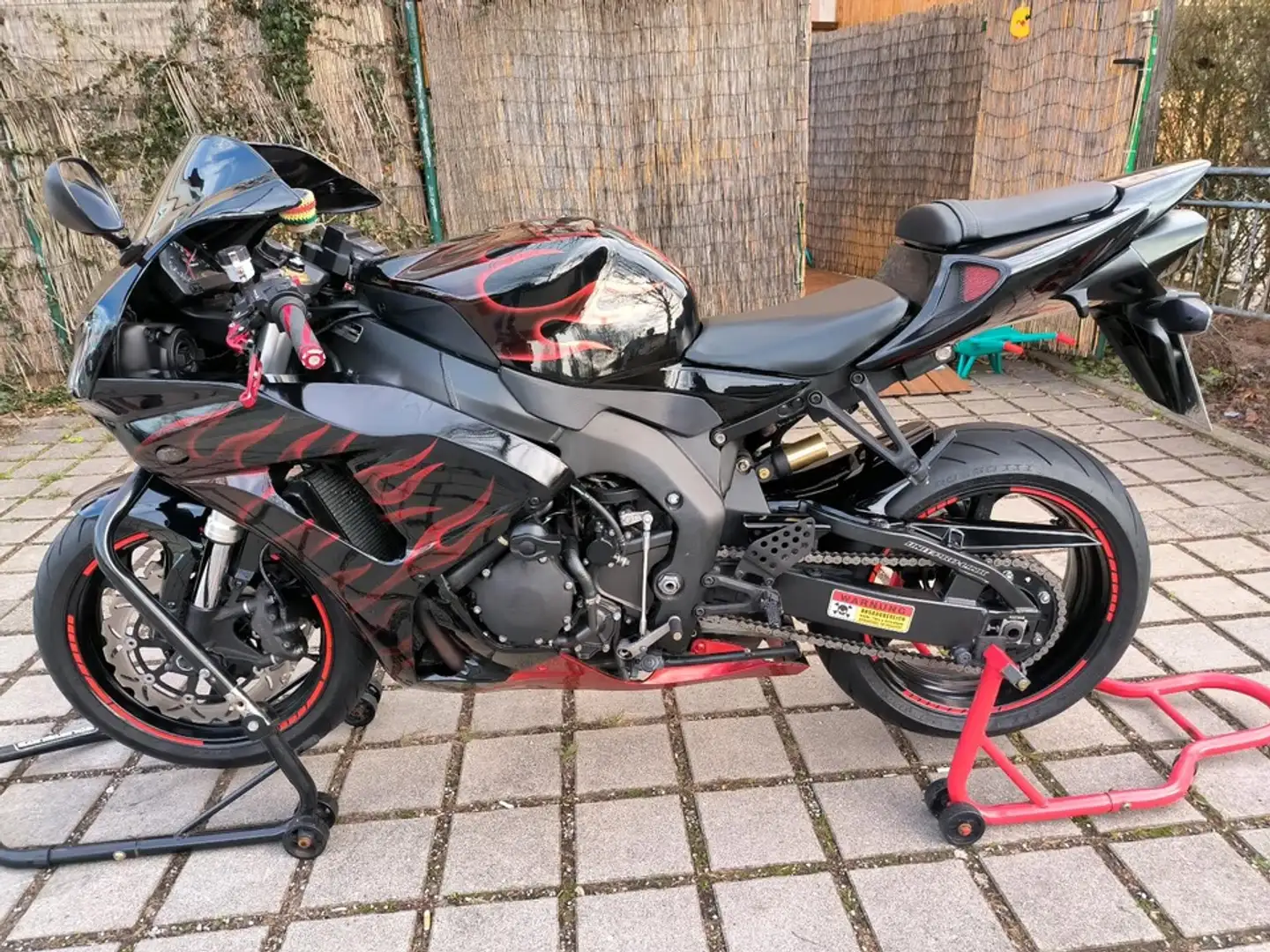 Honda Fireblade CBR 1000 RR Schwarz - 2