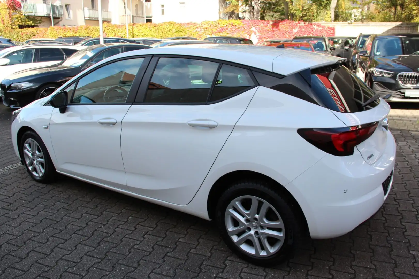 Opel Astra K Lim. 5-trg. Edition Start/Stop Weiß - 2