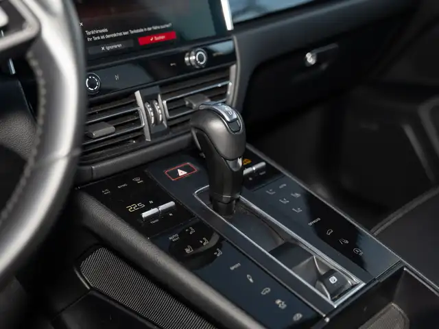 Porsche Macan S Ansicht 16