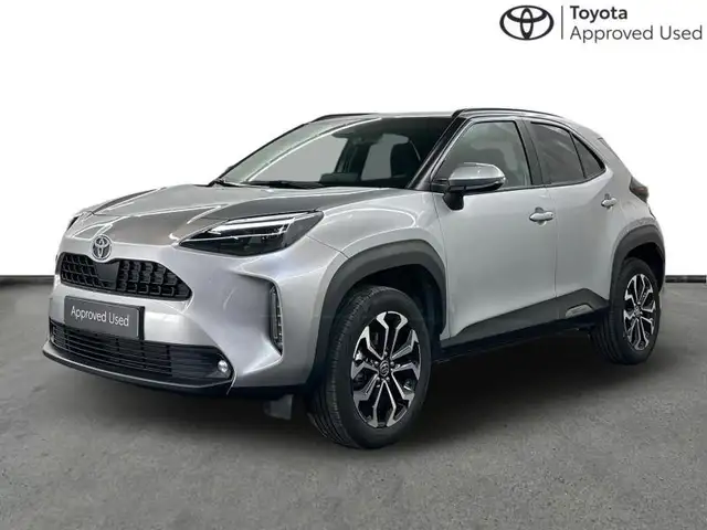 Toyota Yaris Cross Active Plus + Winter Pack