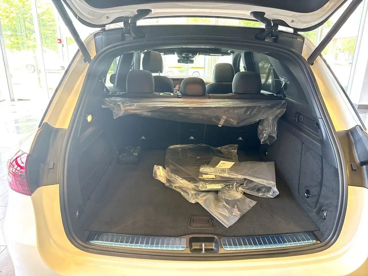 Mercedes-Benz GLE photo Mercedes-Benz GLE