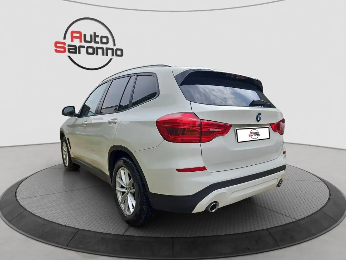 BMW X3 xdrive20d mhev 48V Business Advantage auto Weiß - 2