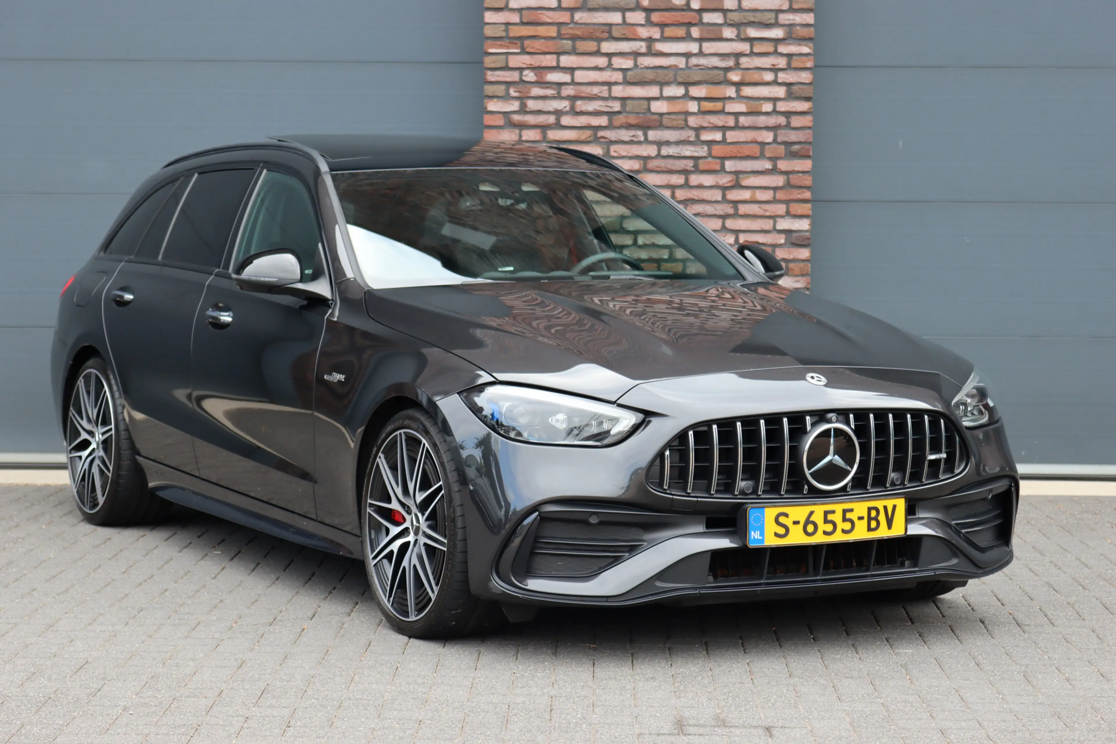 Mercedes-Benz C 43 AMG Estate 4MATIC Premium+ | Distronic+ | AMG Drivers — photo 3