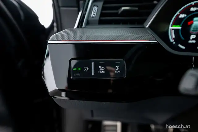 Audi Q8 e-tron SQ8 e-tron quattro 21" HEAD-UP PANO DIGI-MATRIX - Ansicht 32
