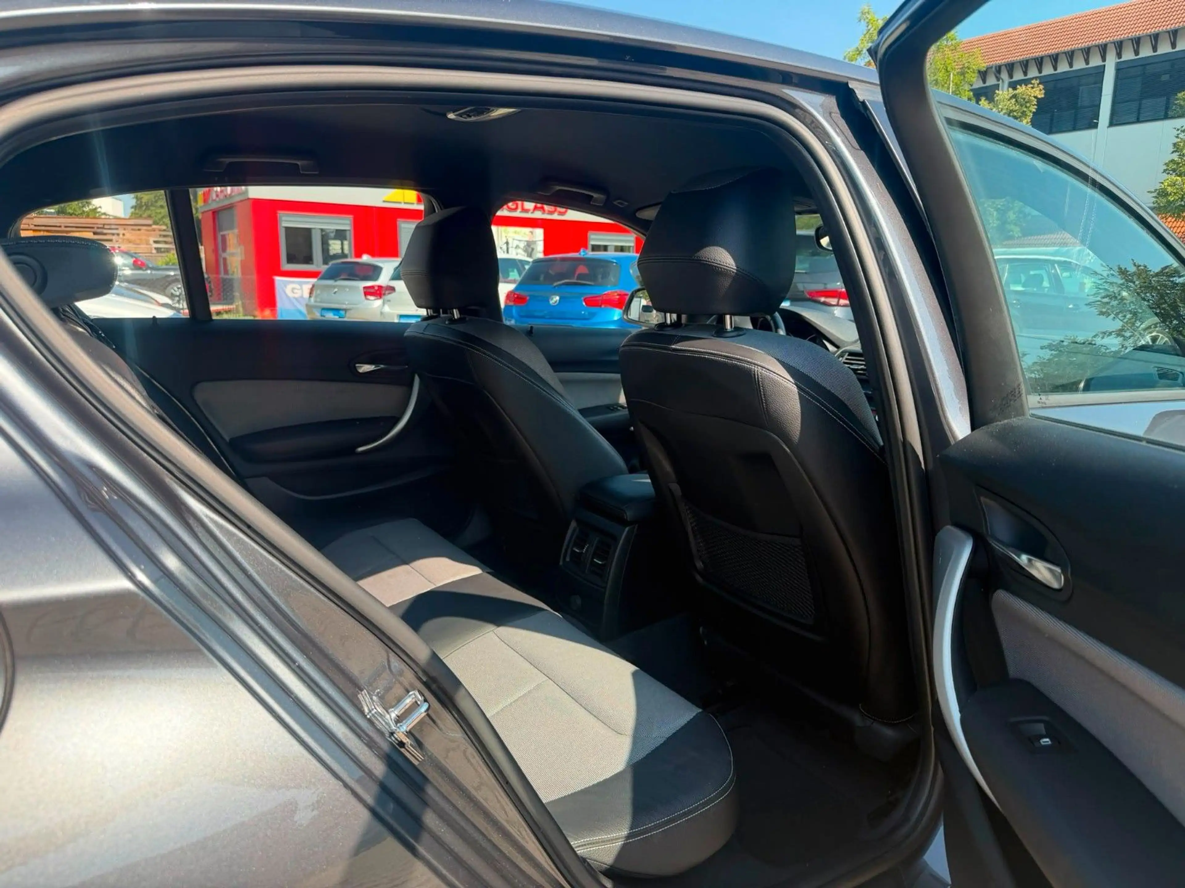 BMW 118 i F20 Schalter — photo 15