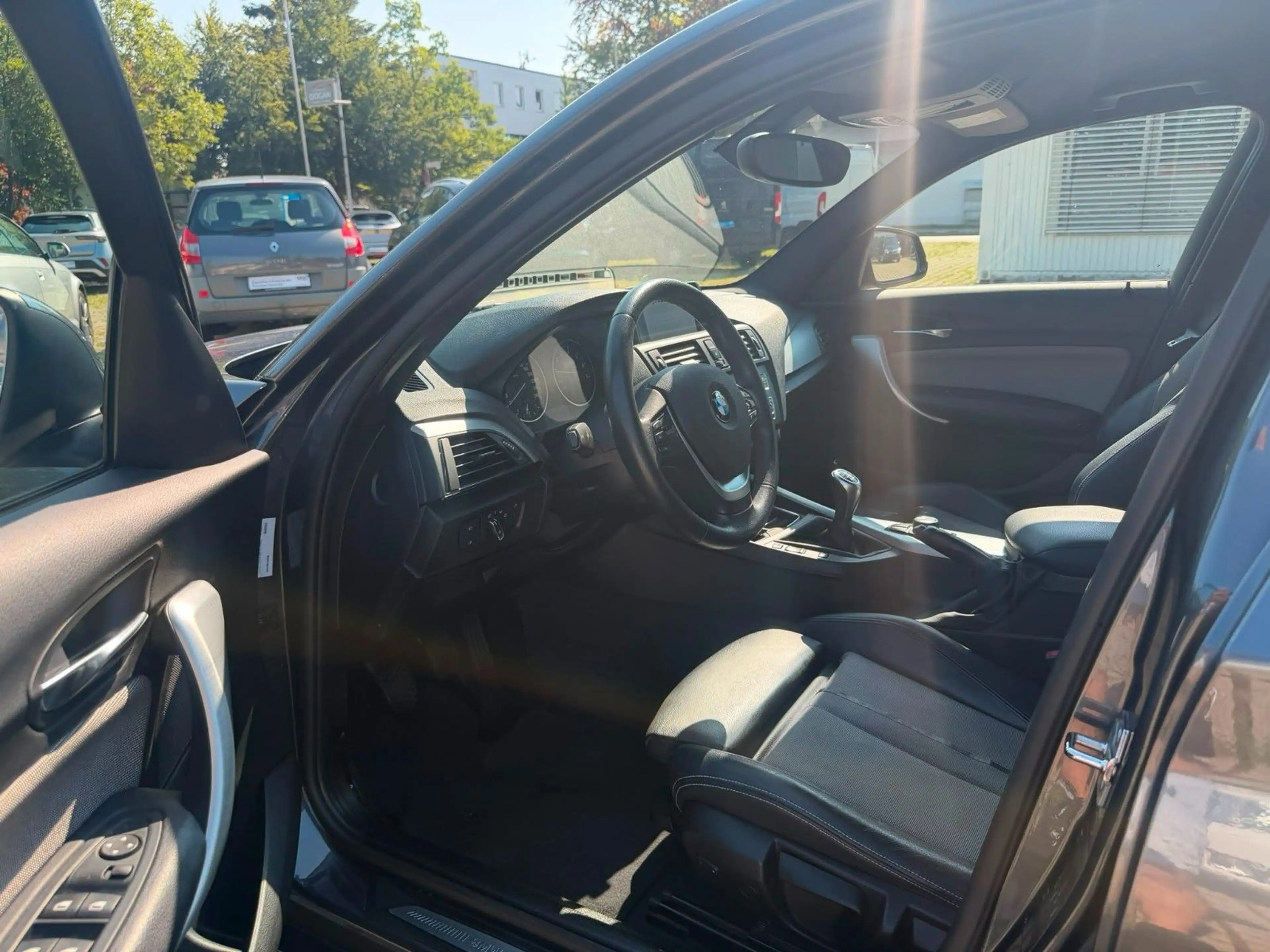 BMW 118 i F20 Schalter — photo 10