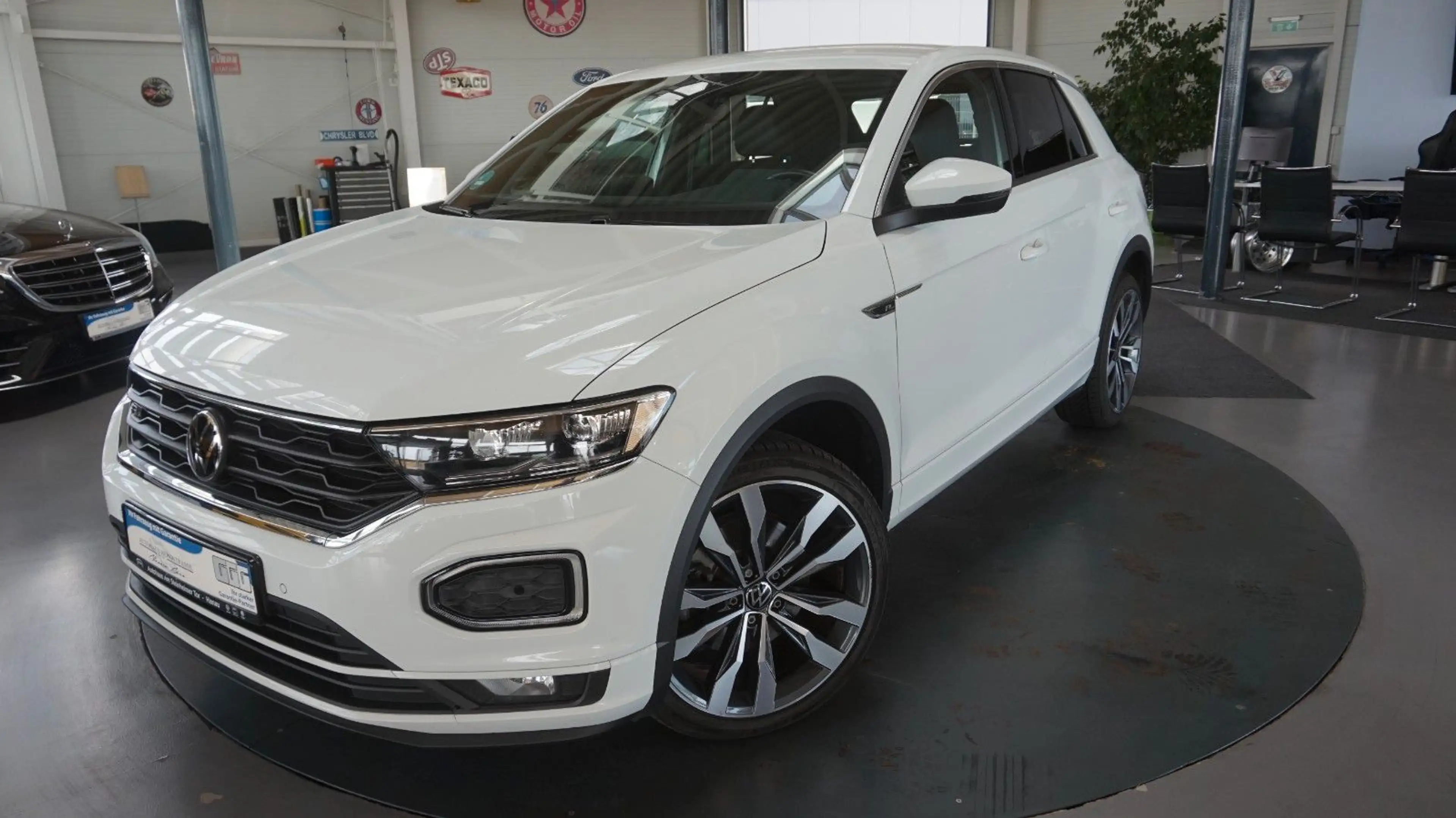 Volkswagen T-Roc R-Line*Alu19*PDC*Abstand-Temp*DCG*